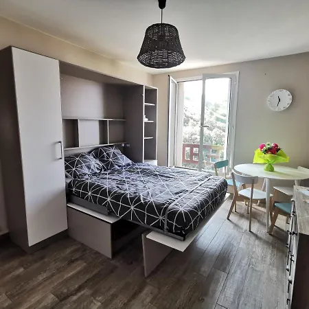 La Granvillaise Apartamento *